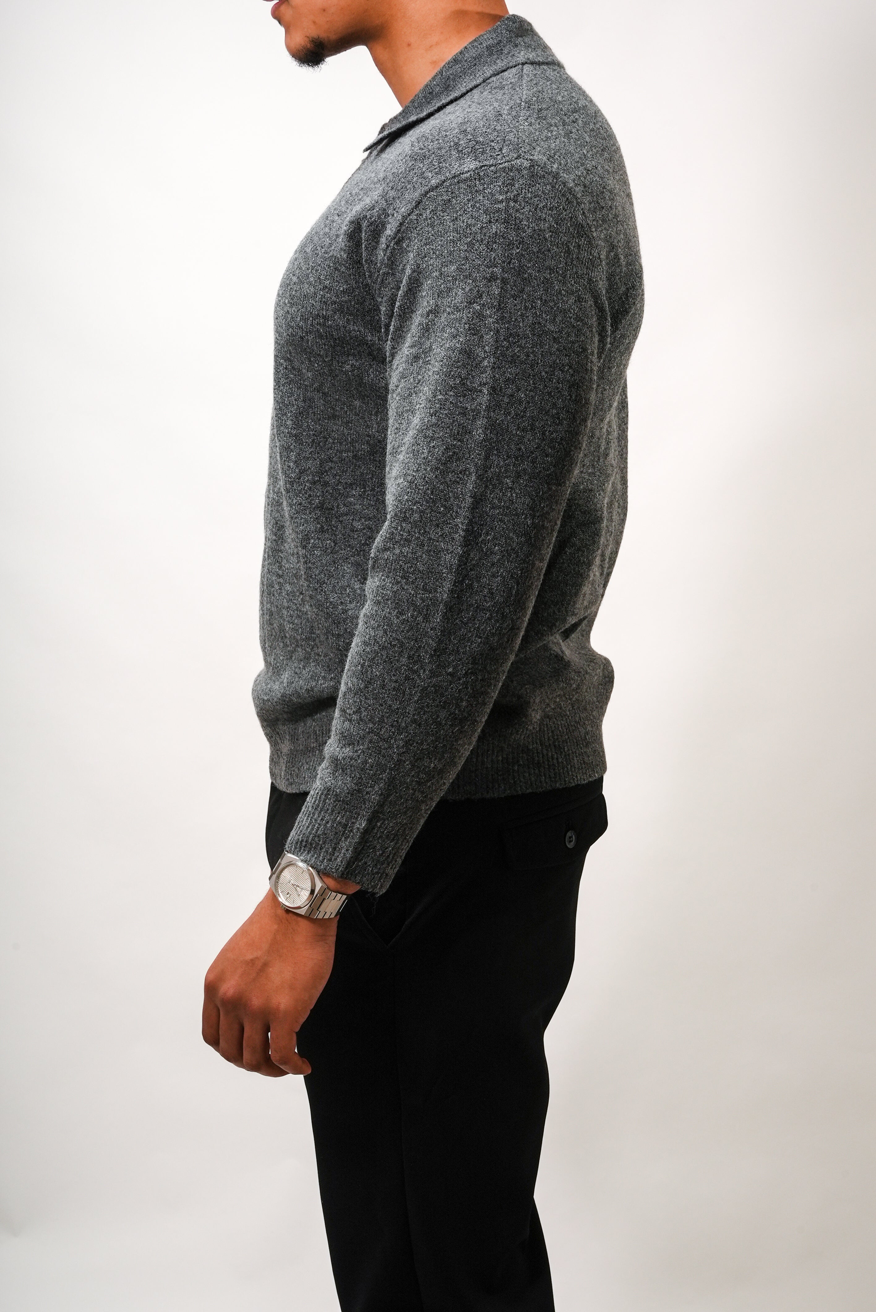 Pull en maille ILYBR Core – Gris
