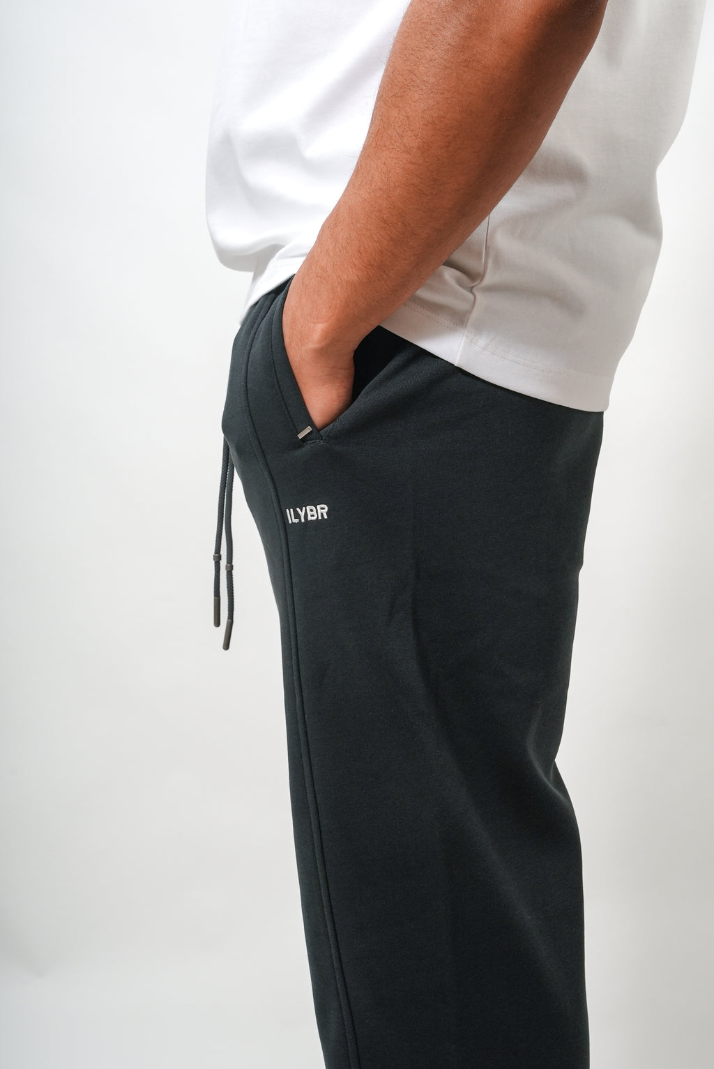 Pantalon essentiel ILYBR – Gris graphite