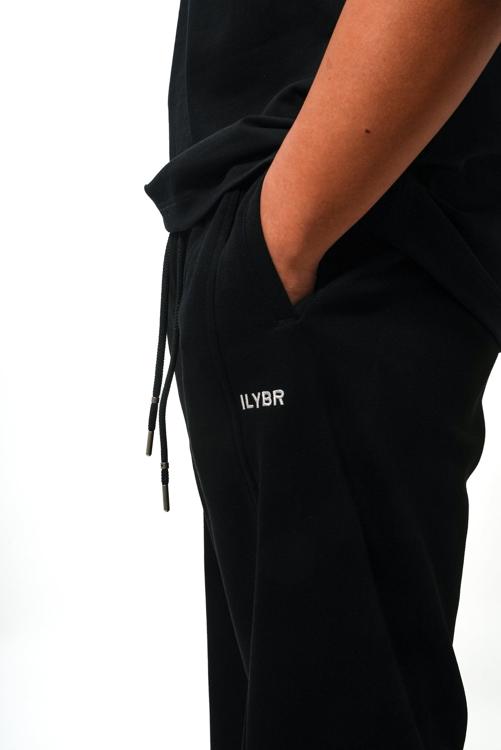 Pantalon essentiel ILYBR – Noir